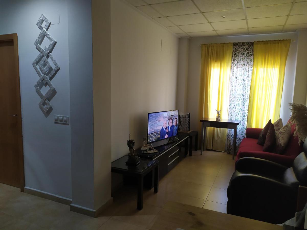 Habitacion En Un Apartamento Deltebre Ngoại thất bức ảnh